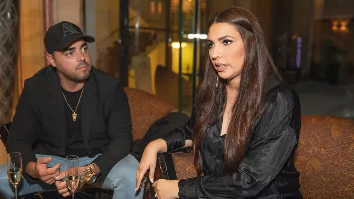 Fájdalmai miatt mielőbb műteni kell Young G Béci feleségét