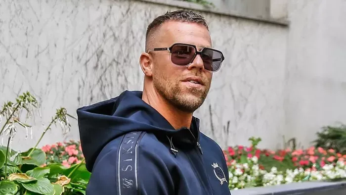 Elüldözték az országból a fizetett baloldaliak Tiv Tivyt