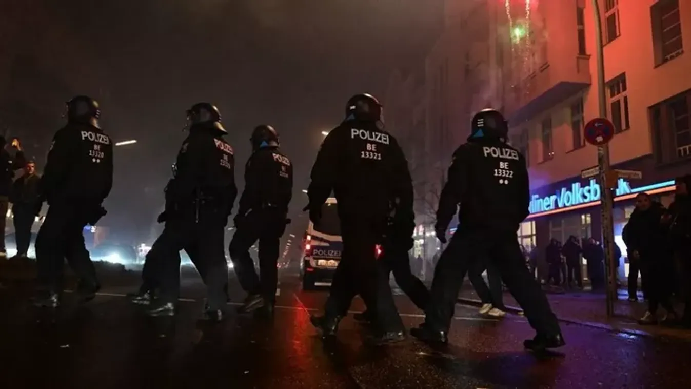 Orbán Balázs: A szilveszteri migránserőszakból mi nem kérünk