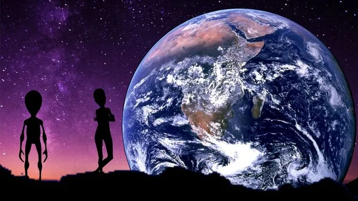 A Vatikán felveszi a kapcsolatot a földönkívüliekkel?