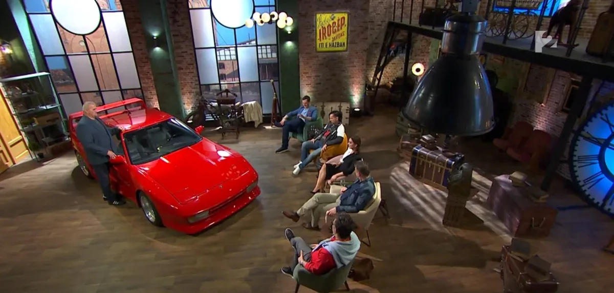 Fekete Laci egy tűzpiros autót hozott a Kincsvadászokba