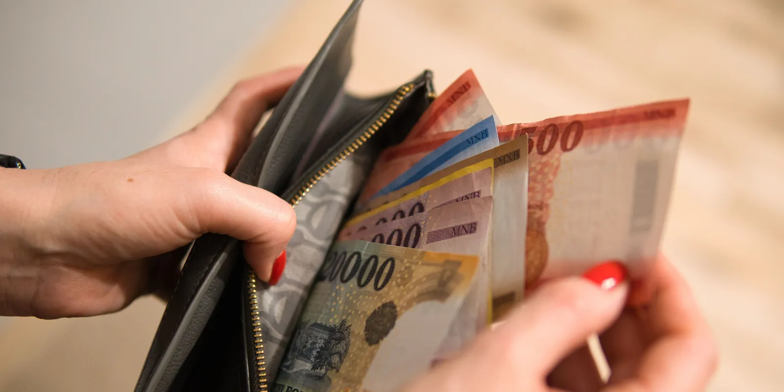 Fontos határidő közeleg - millióktól eshetsz el, ha erre nem figyelsz