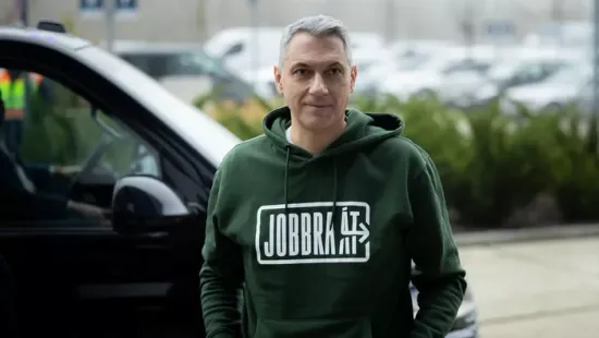 Lázár János: folyamatosan úton vannak a gépek, zajlik az autópályákon a hóeltakarítás