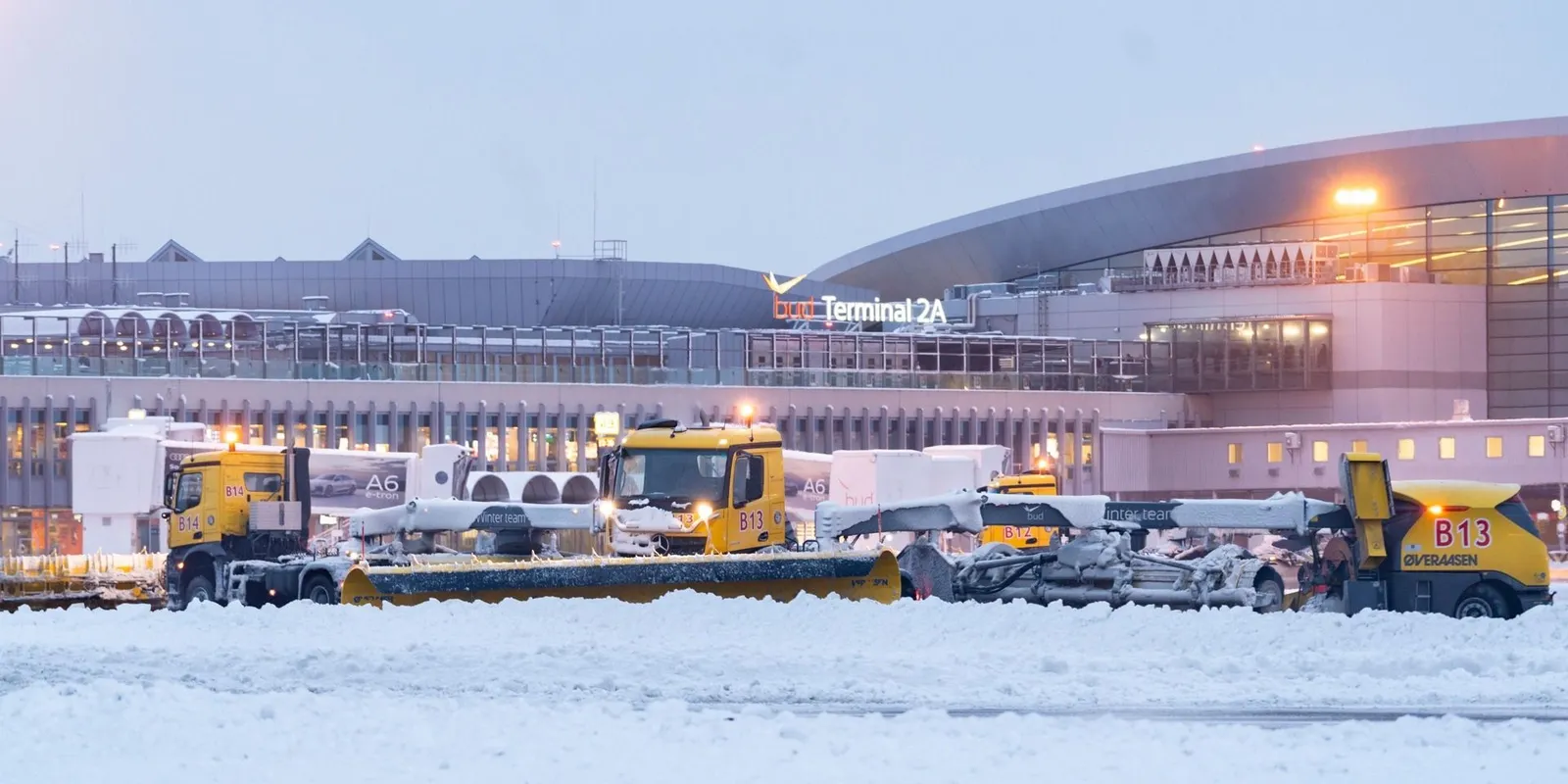 Lezárták a repülőteret az ónos eső miatt