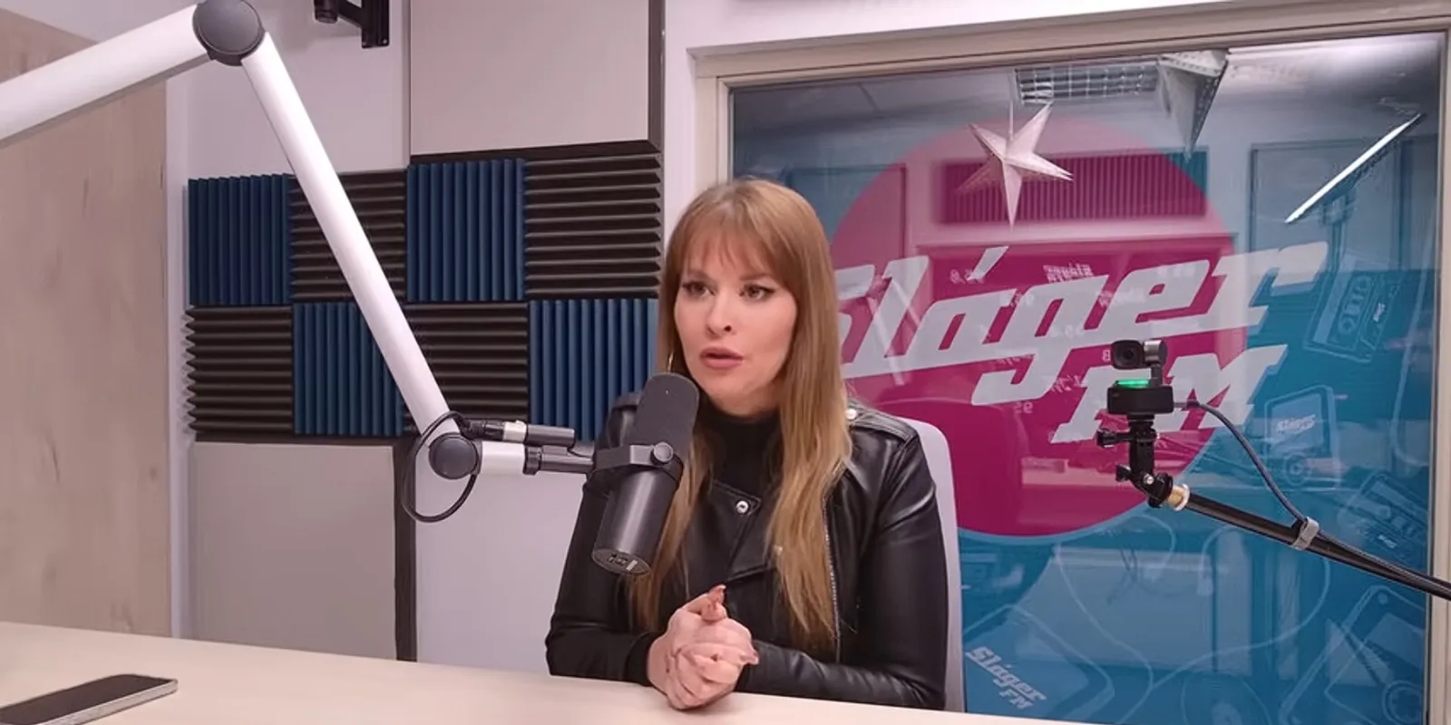 Király Linda évtizedeken át szenvedett a megfelelési kényszertől