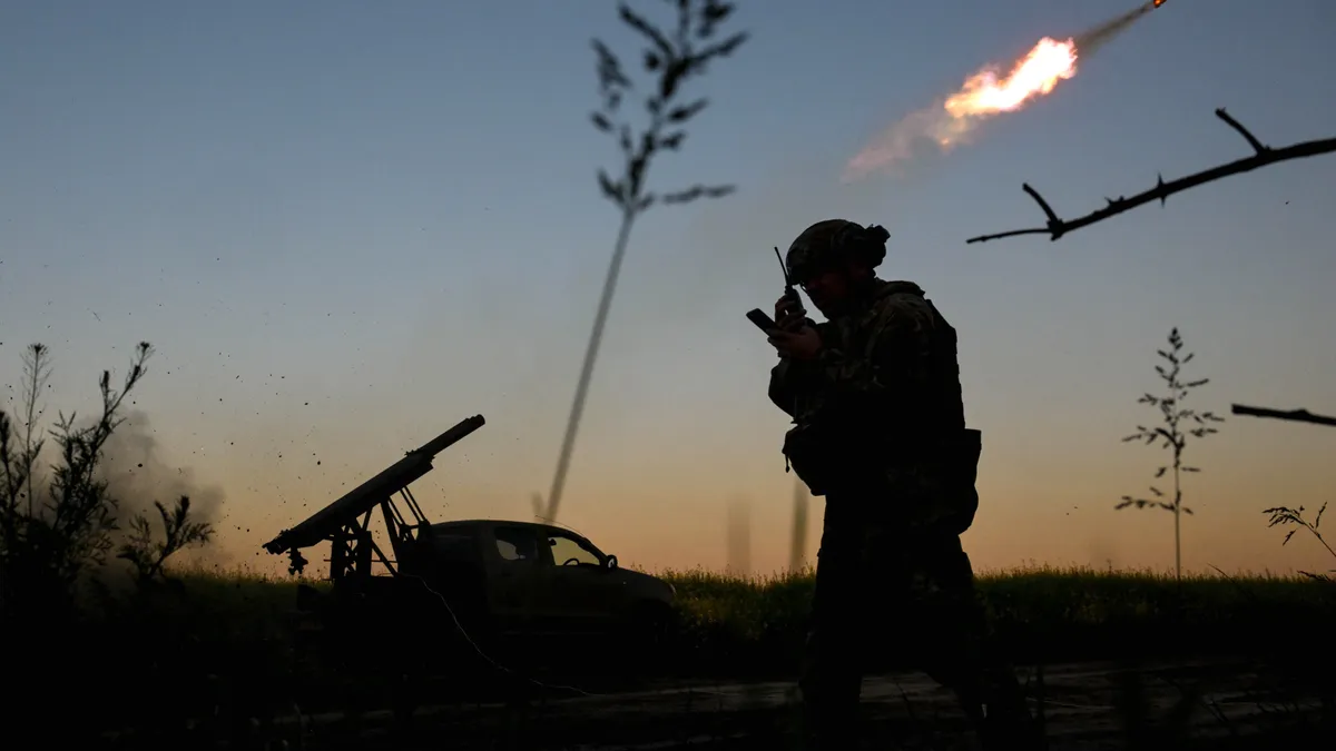 Artillery crew of Rifle Battalion special unit on a combat mission