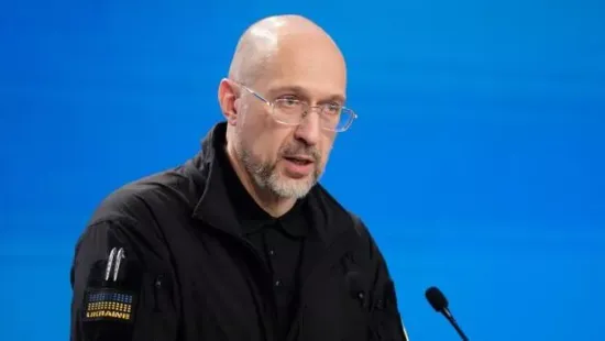 Leváltották az ukrán védelmi minisztert