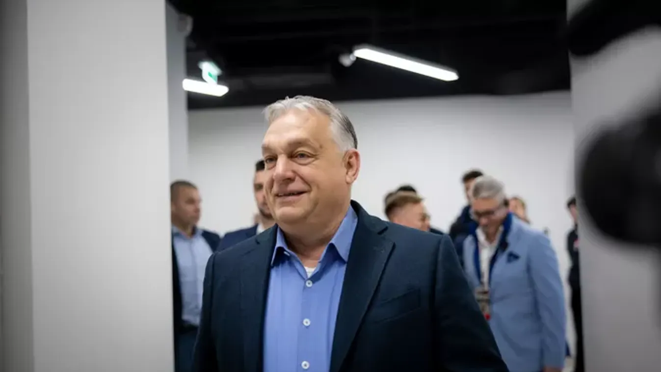 Ilyen volt Orbán Viktor útja Davosba - Videó
