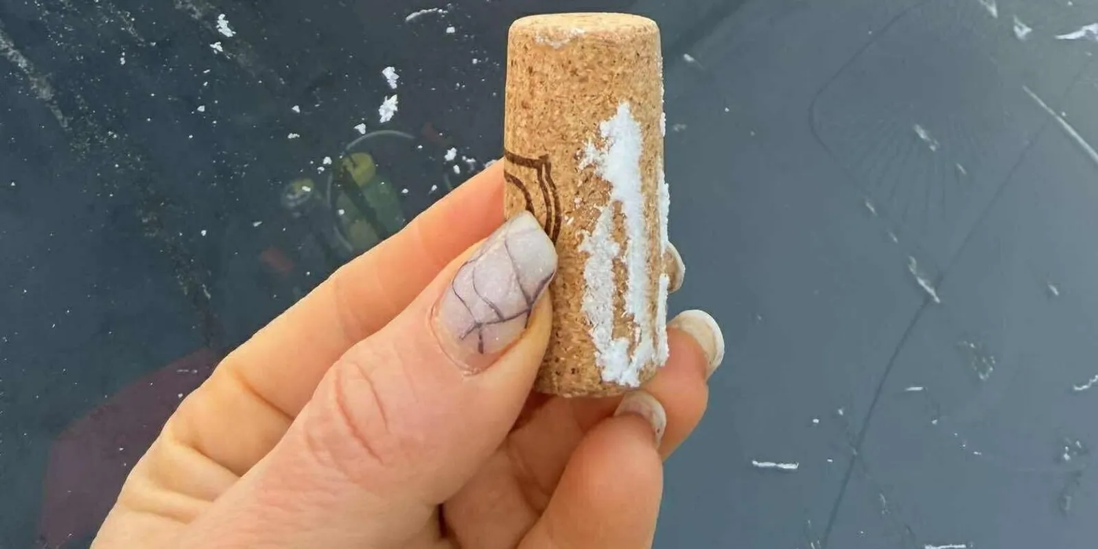 Ezért legyen télen mindig parafadugó a zsebedben