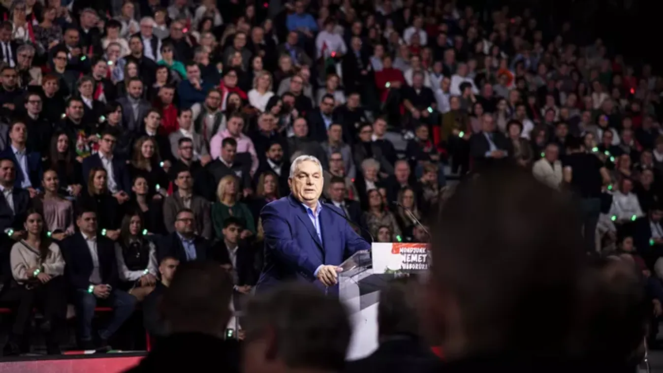 Orbán Viktor: Se katonát, se pénzt nem küldünk