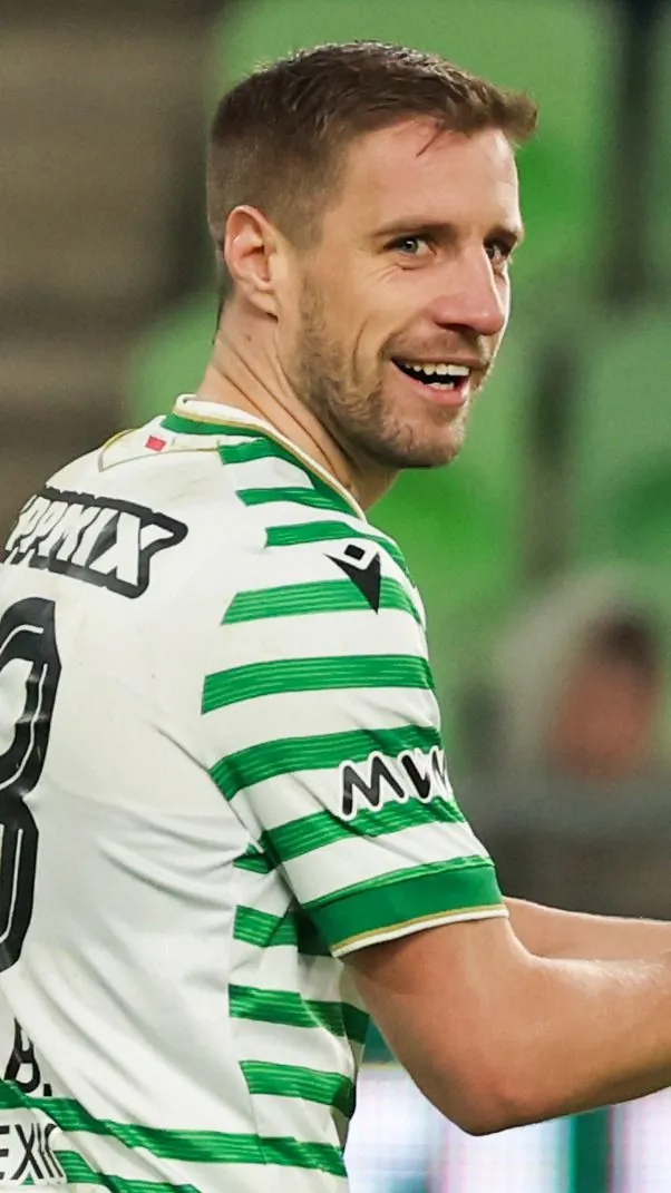 Varga Barnabás álomotthont keres Athénban