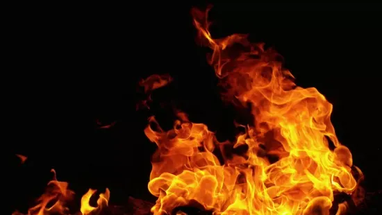 Lakástűzben meghalt egy ember Győrben