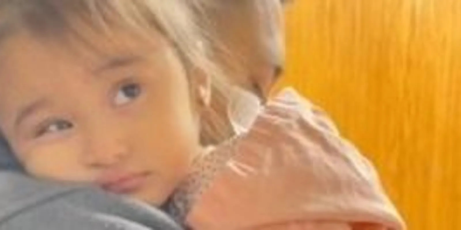 Súlyos betegség tört a 3 éves angyalarcú kislány életére