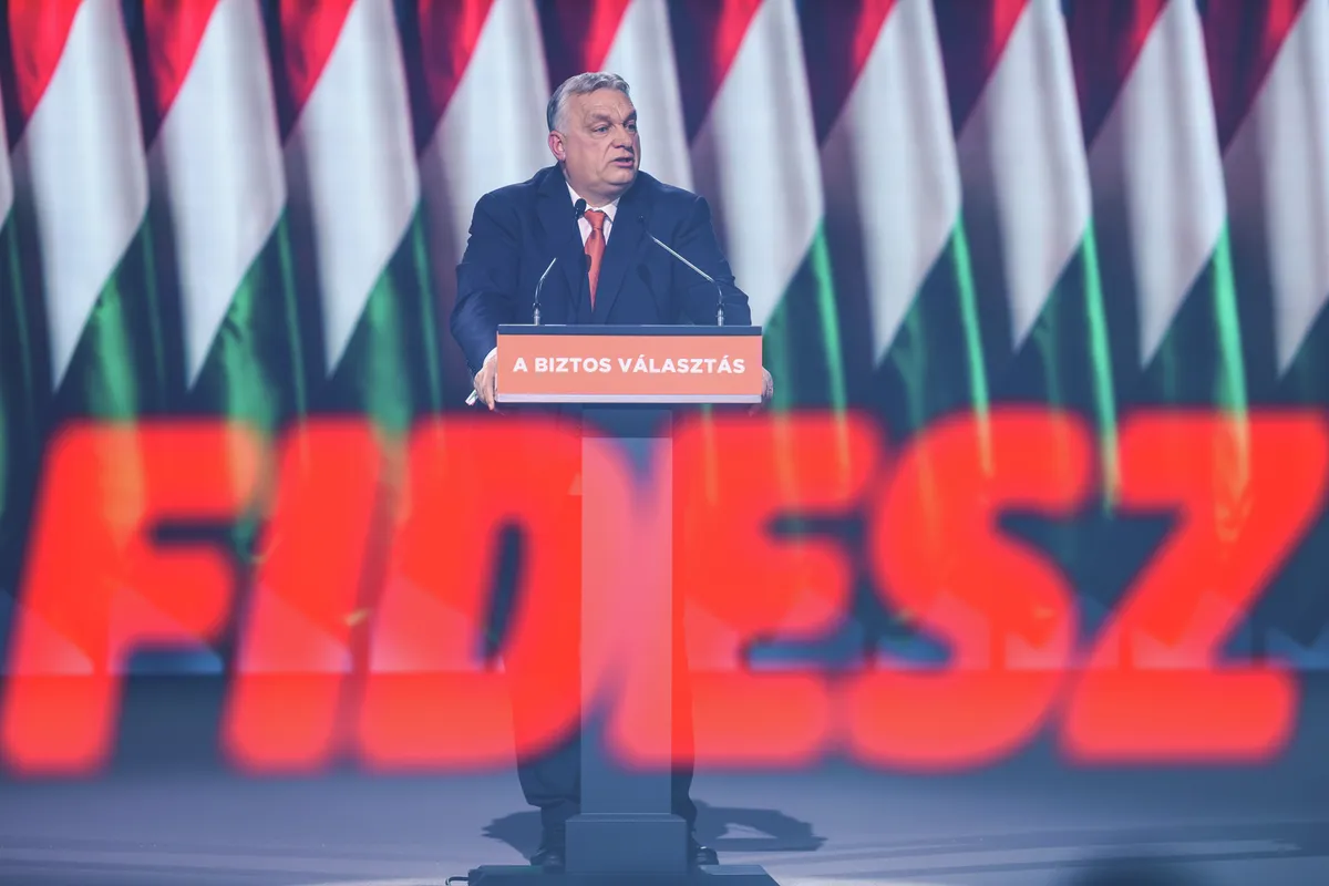 Orbán Viktor
2026_01_10
Budapest
fidesz kongresszus szelfi