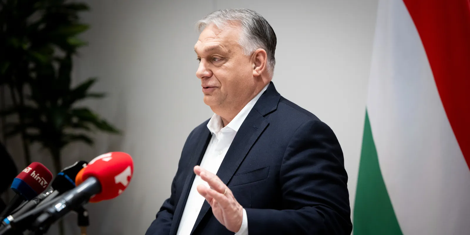Orbán Viktor nem kertel: Kiáll a döntése mellett - videó