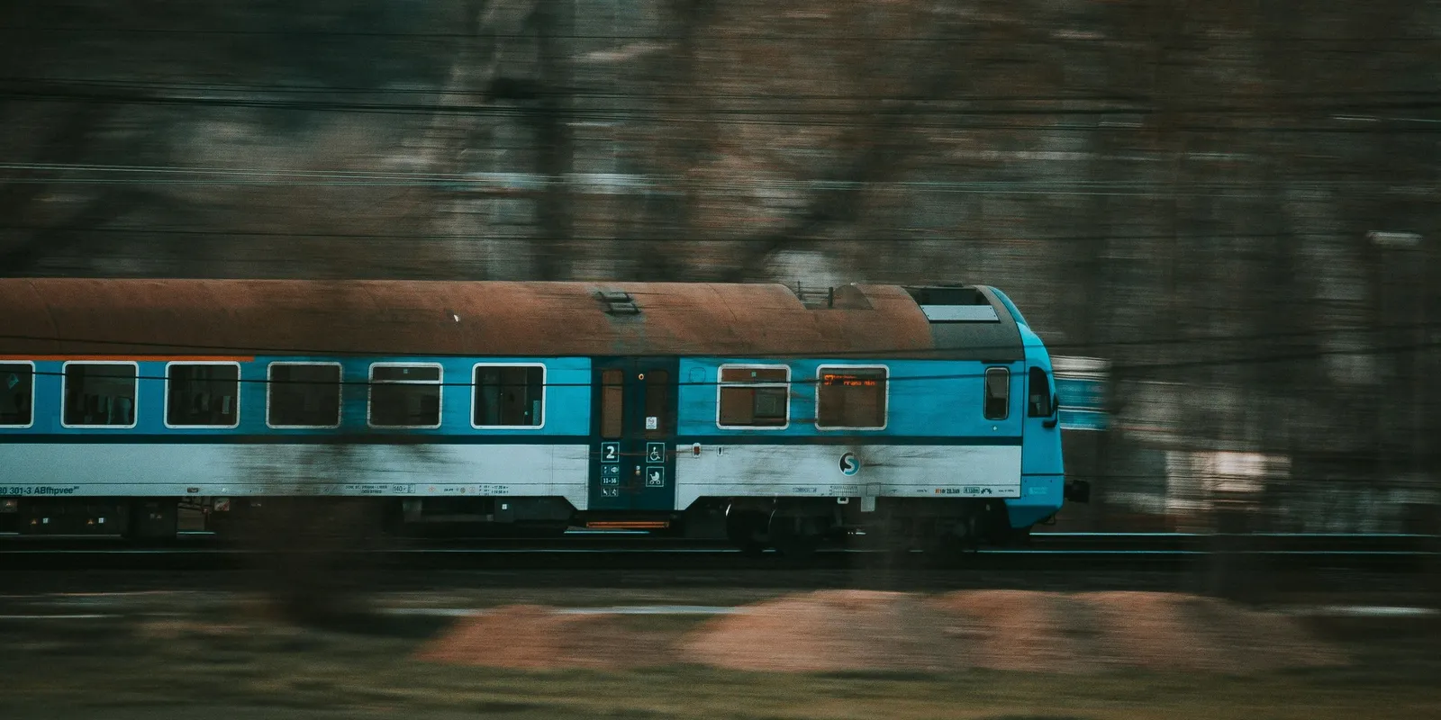 Hosszabb menetidő a vonat- és a buszközlekedésben