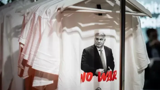 Itt vannak az első képek a miskolci Háborúellenes Gyűlésről