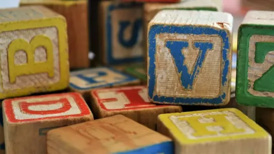 Állatoknak szánt étellel etette gyerekeit a gyermekrabló apa - négy évig tartotta fogva őket egy eldugott helyen