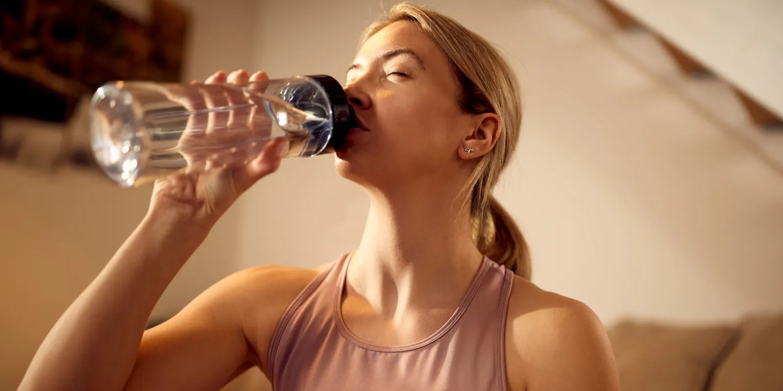 Ennyi vizet kellene innod az életkorodtól függően