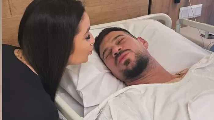 Kés alá feküdt a Kísértés sztárja