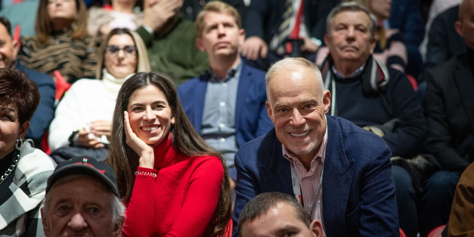 Brüsszel: - Küldjünk fegyvereket, küldjünk pénzt