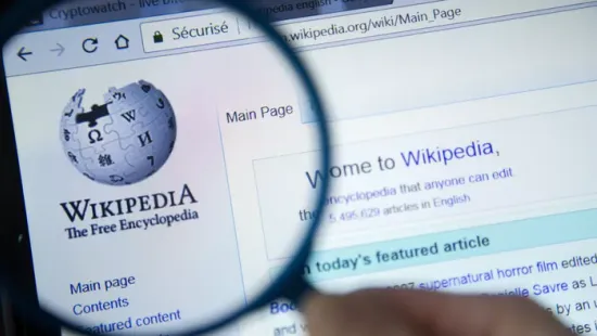 Huszonöt éves a Wikipedia! Így nőtt a világ 15. legnépszerűbb oldalává az óriáscég
