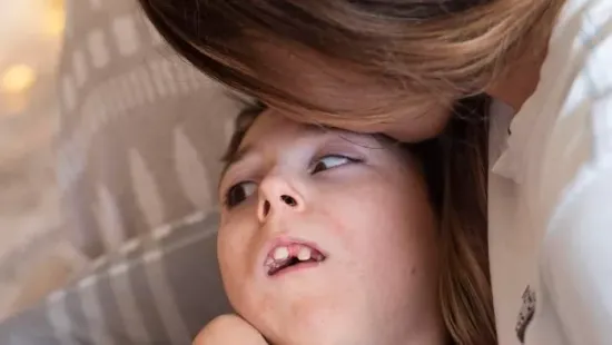 "Féltem az éjszakától és a reggeltől is" – háromnapos korában kapott agyvérzést Tímea kisfia