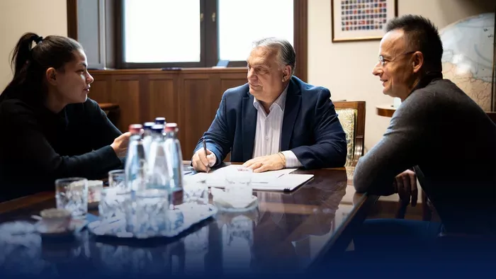 Szijjártó Péterrel egyeztetett Orbán Viktor