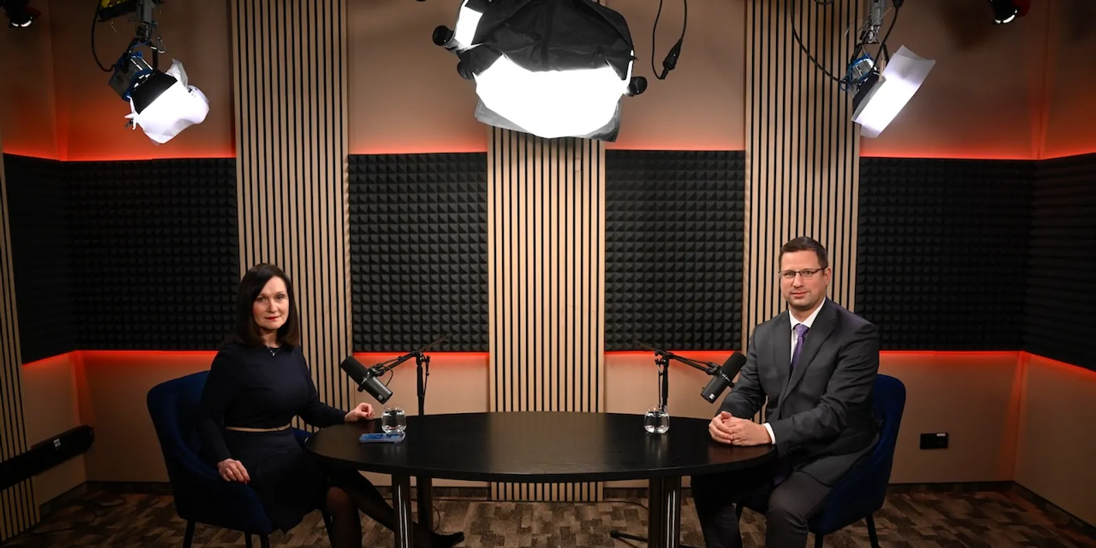  Kell még valamit mondanom, Ildikó? Interjú Gulyás Gergellyel