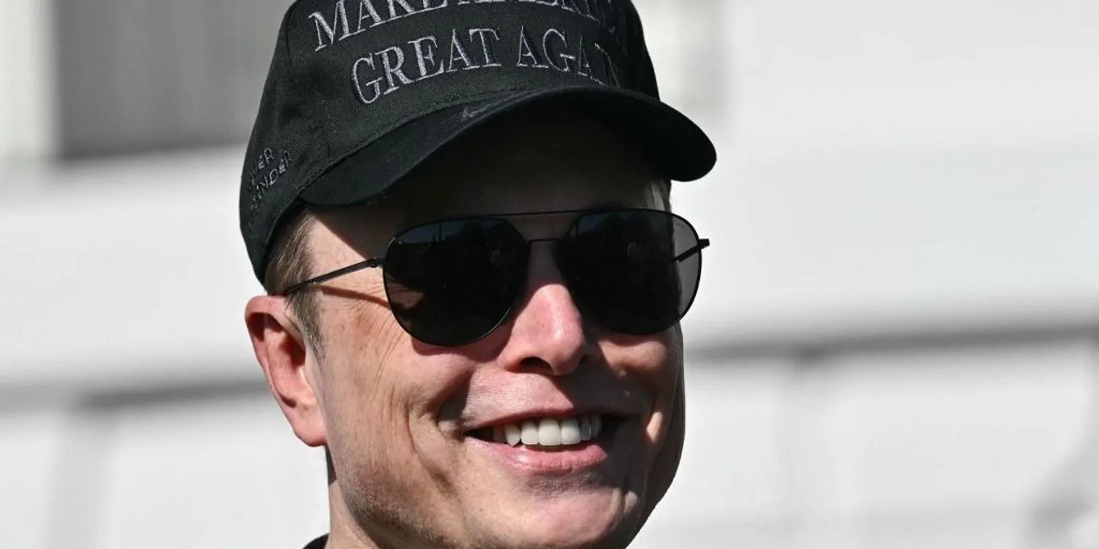 Elon Musk ismét kijelentette: ő egy ufó