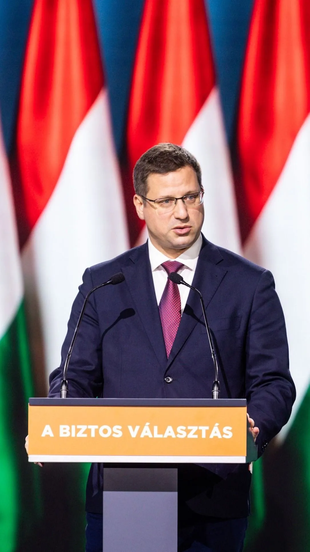 Háborús 4 év van mögöttünk, de mi megmaradtunk a béke szigetének