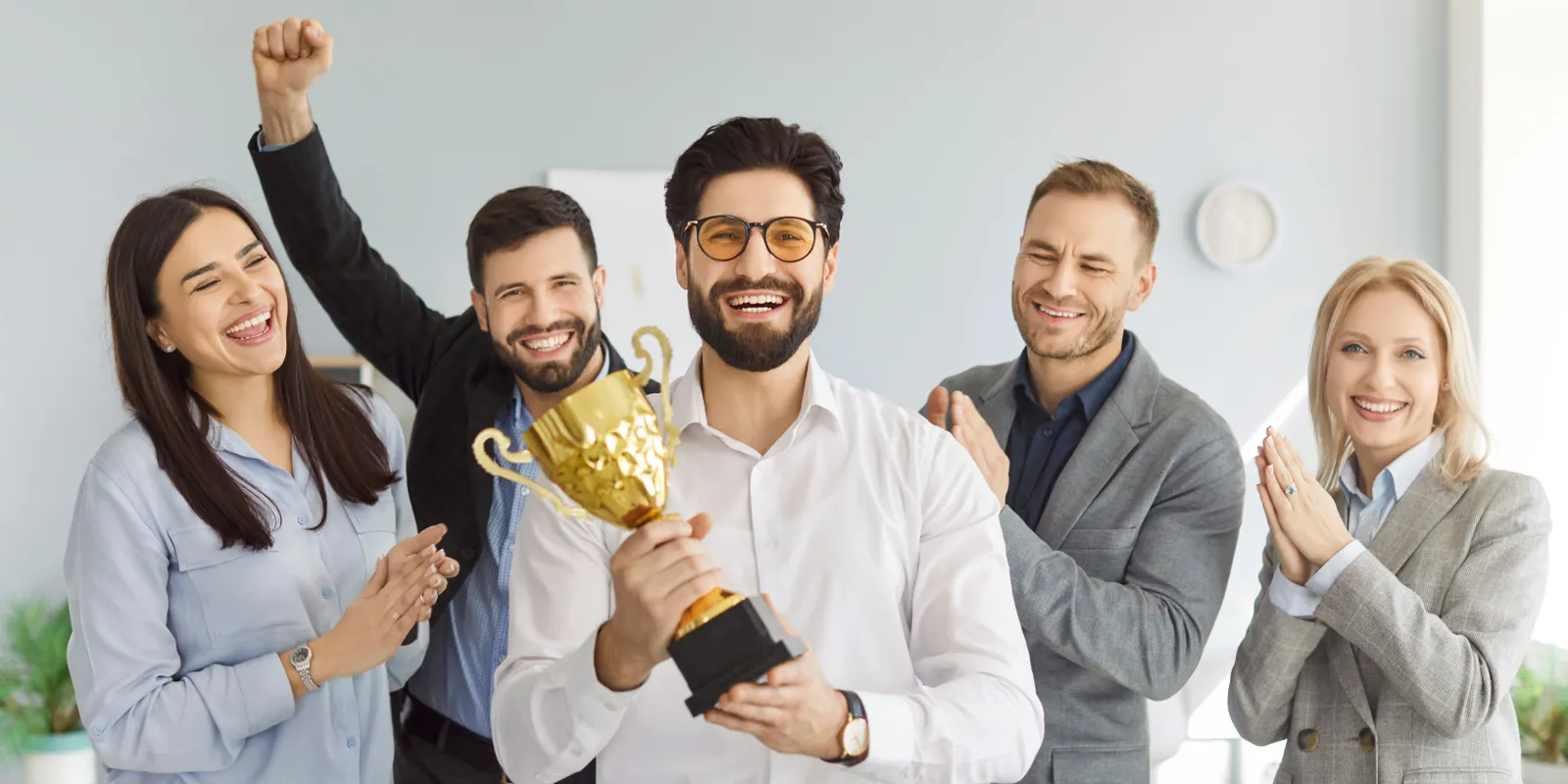 Díj azoknak, akik hisznek a fiatal tehetségekben