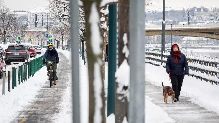 Lázár János: Fennakadás nem tapasztalható