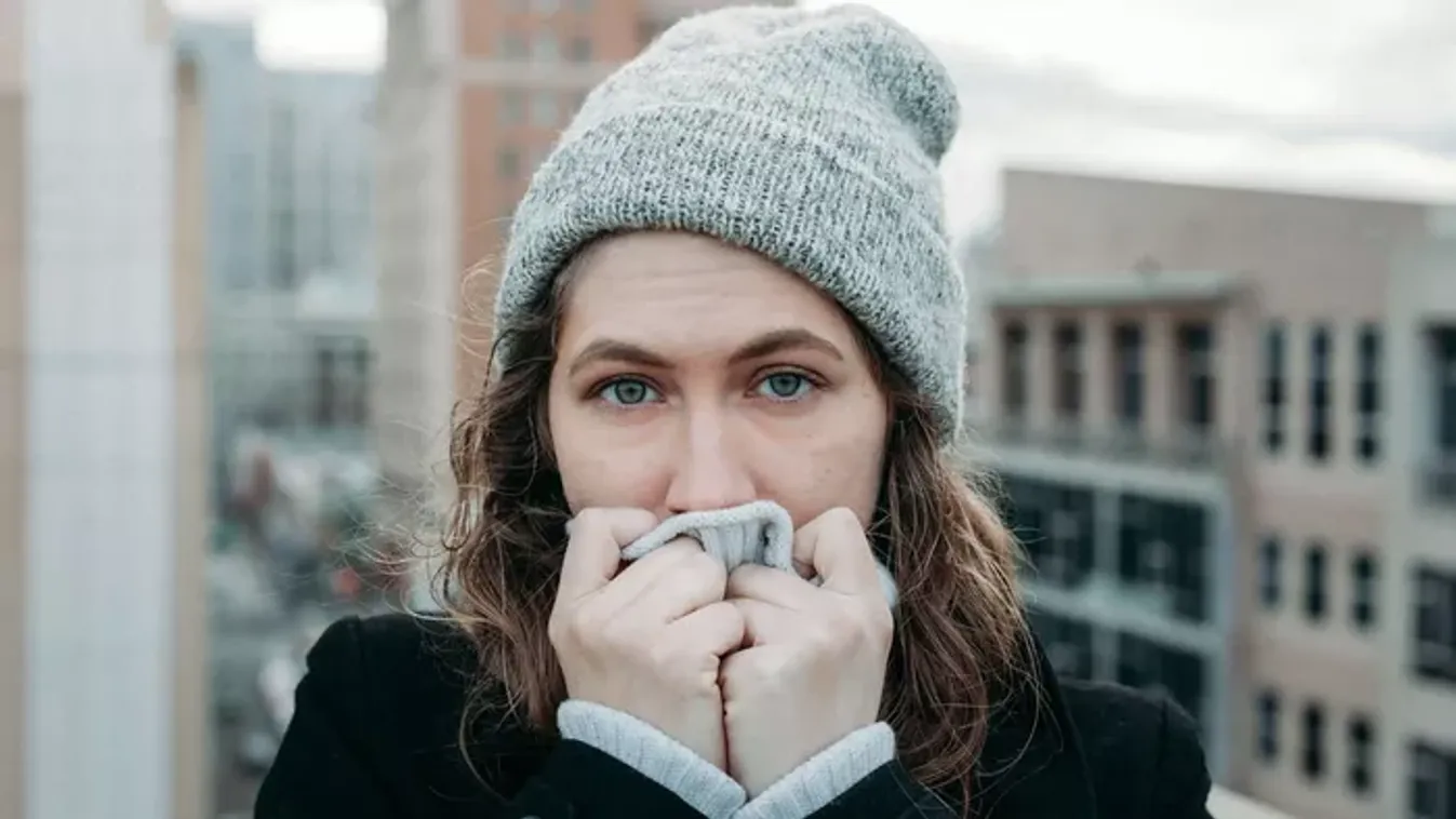 Operatív Törzs: Marad a hideg, folyamatos a tűzifaosztás