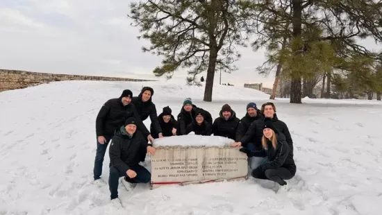 Hunyadi előtt tisztelegtek a magyarok a vízilabda-Eb-n