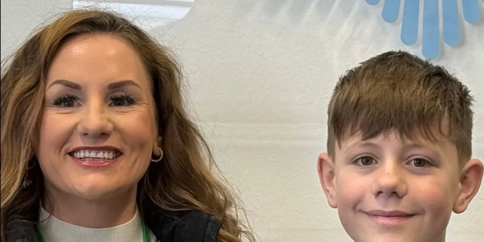 Igazi hős: 12 éves fiú mentette meg az édesanyja életét