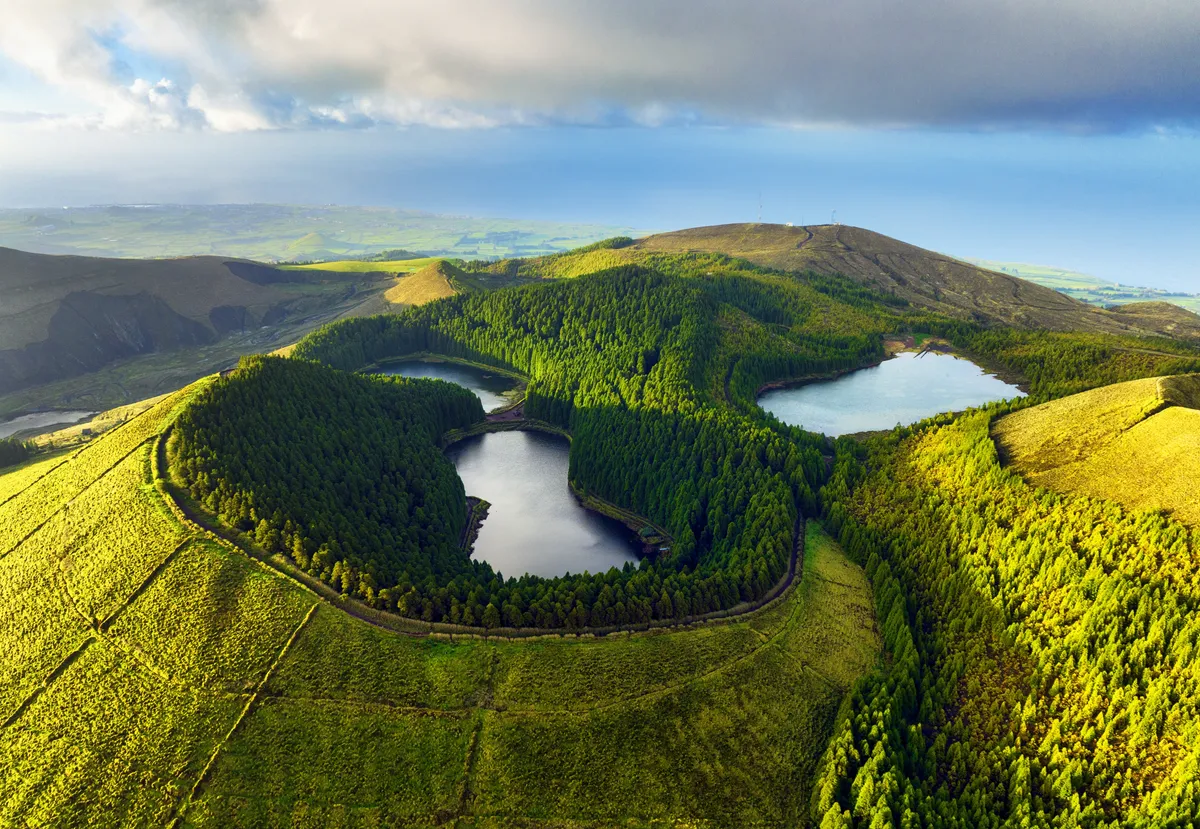 Legmenőbb úti célok Aerial,View,Of,Beautiful,Lagoon,In,The,Azores,Islands.,Drone