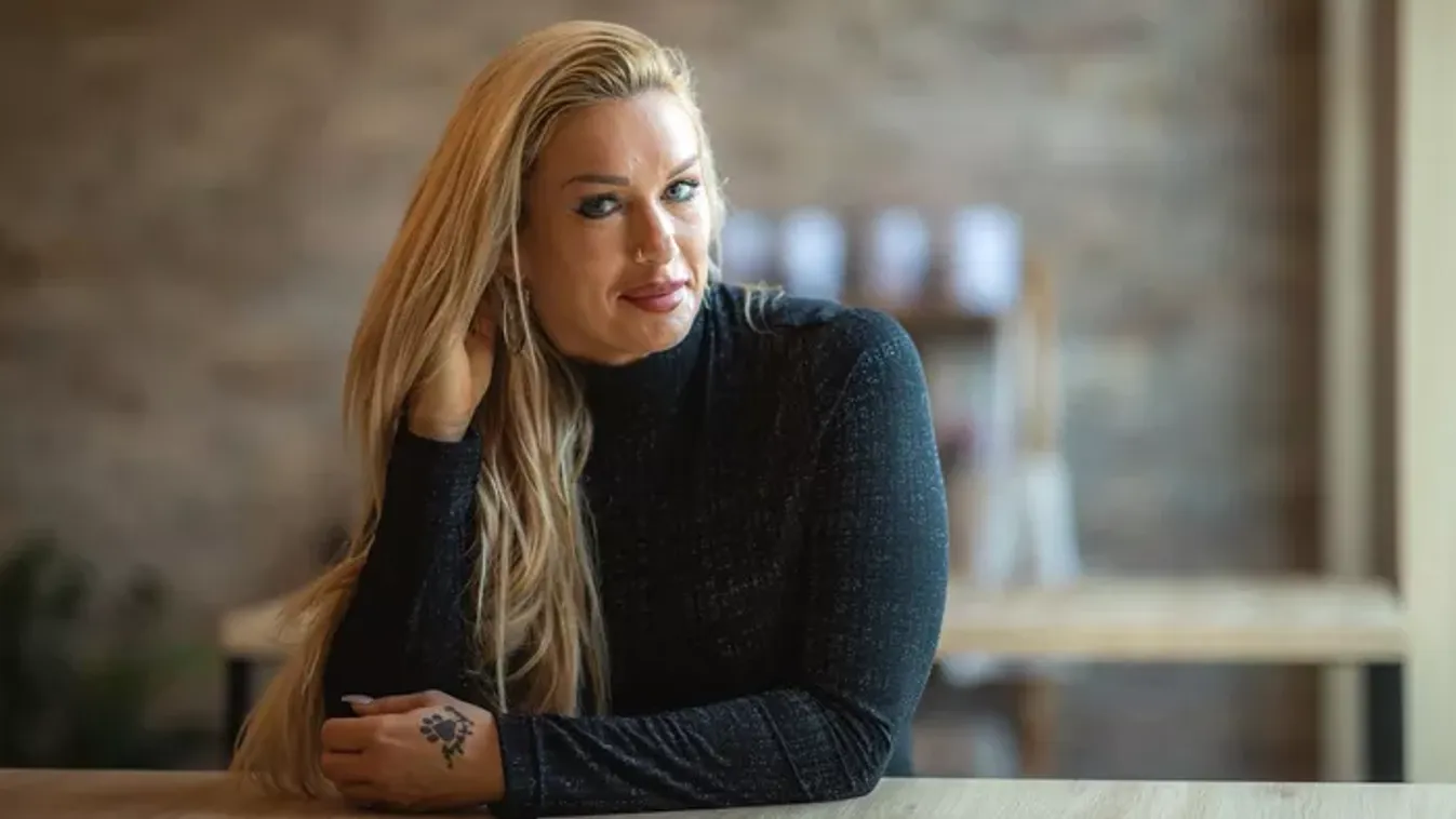 „Anyukám miatt nem tervezhetek” – Molnár Anikó megrázó vallomása az édesanyja állapotáról