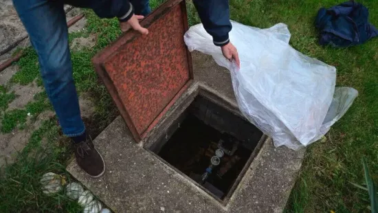 Veszélyes az olvadó jég és hó: ha ezeket most leellenőrzöd, sok pénzt spórolhatsz