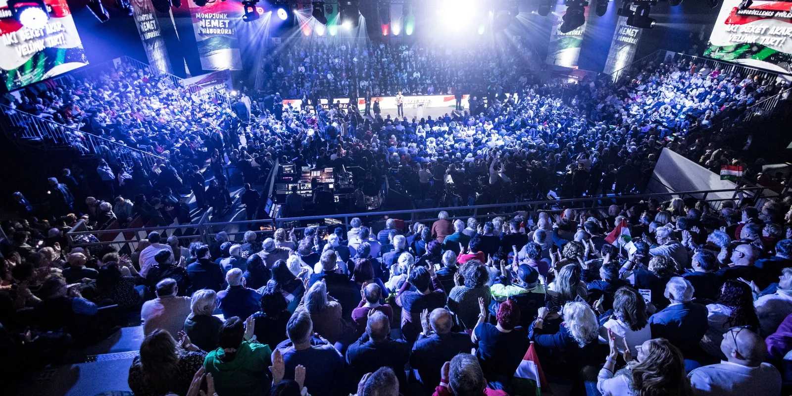 Fontos videóüzenetet kapott a hatvani Háborúellenes Gyűlés