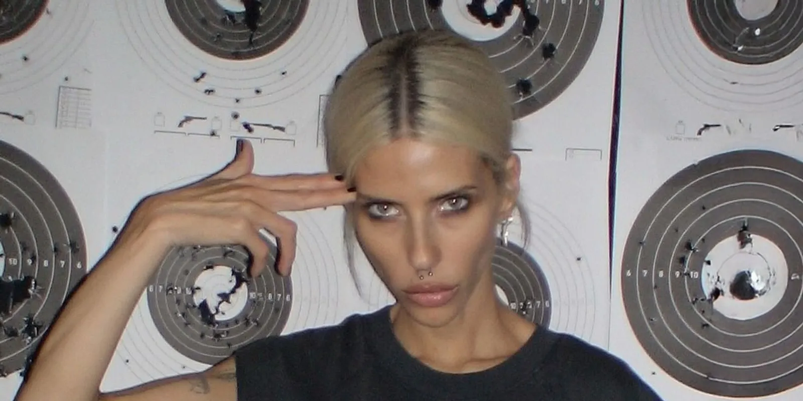 Cinthya Dictator újra értelmezte a nyári divatot