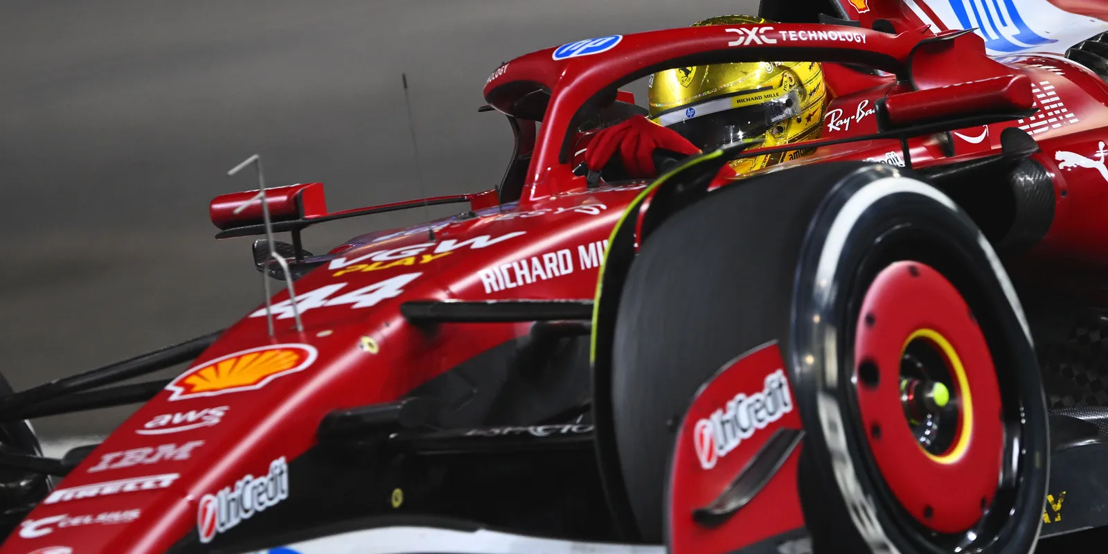 Változás történt a Ferrari 2026-os pilótafelállásában