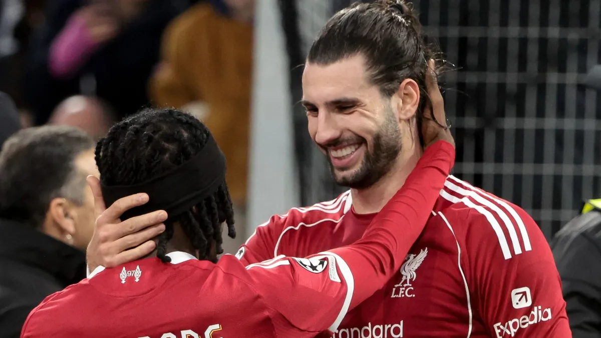 Szoboszlai Dominik (jobbra) lett a Marseille-Liverpool mérkőzés legjobbja