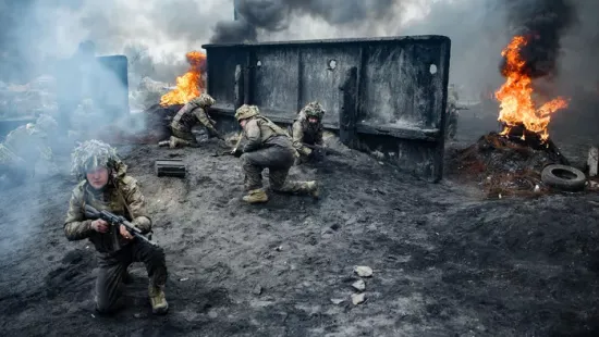 Odessza lángokban a legutóbbi támadás után - egy férfi meghalt, egy 19 éves lány súlyosan megsérült