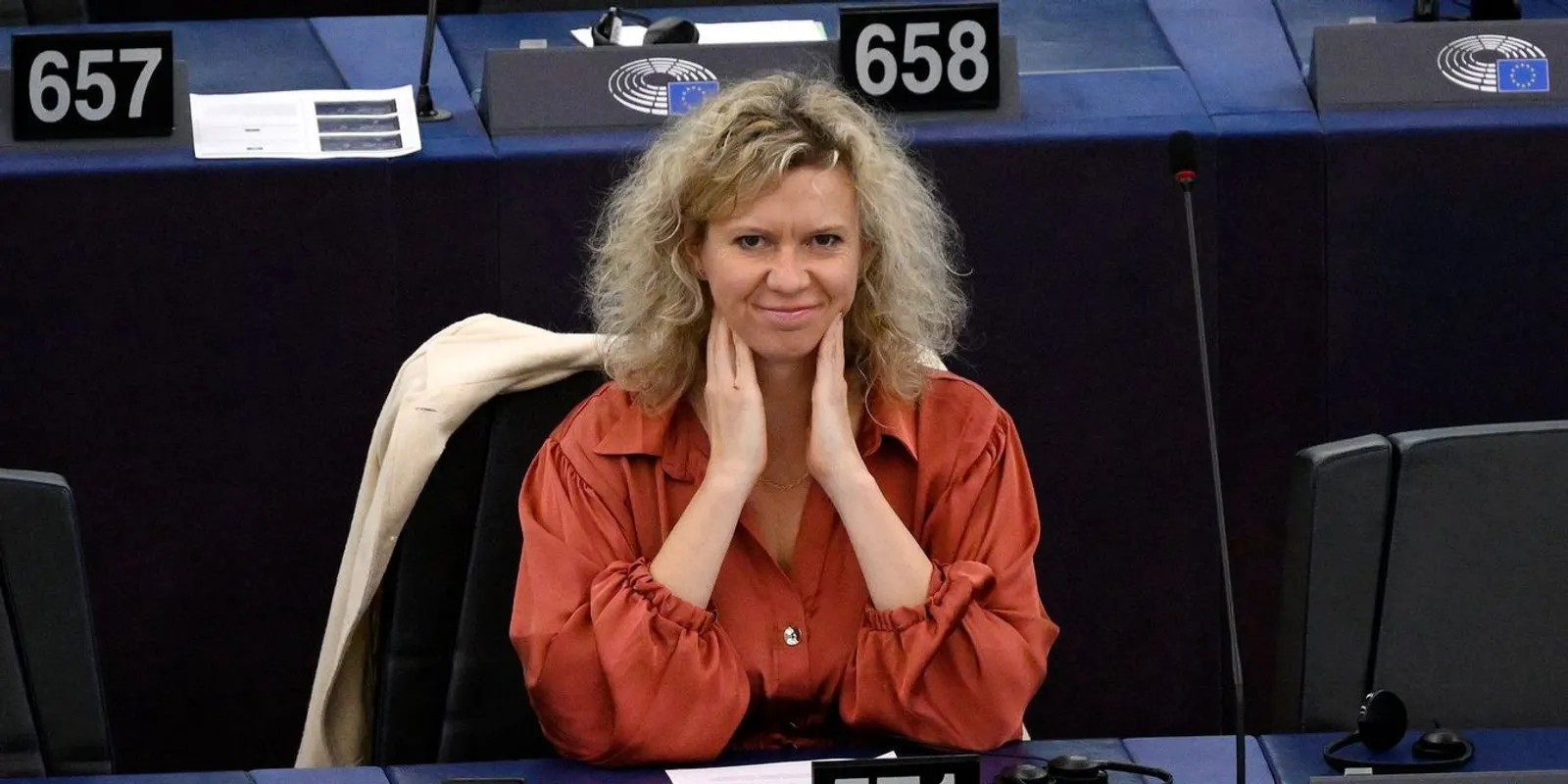 Gerzsényi Gabriella- Tisza Párt: Luxusvilla, sok-sok ingatlan