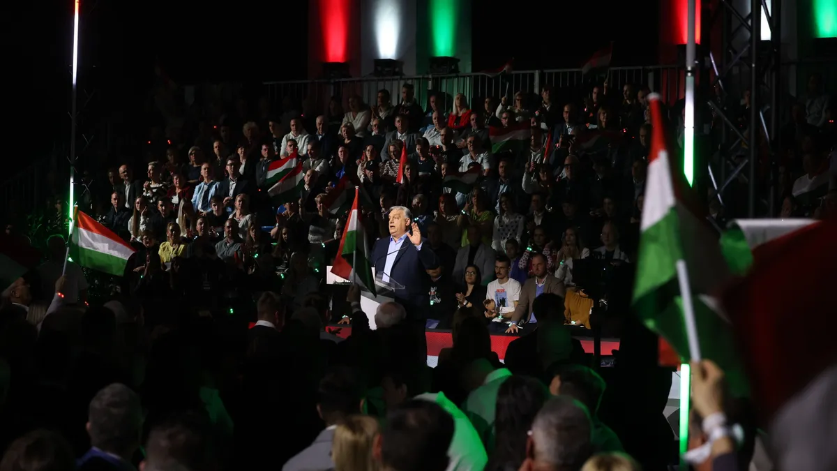 2025. 02. 07. DÁP, HEGY, háborúellenes gyűlés, szombathely 
orbán