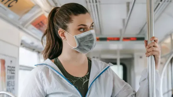 Sokkoló fordulat az influenzajárványban: most az oltás is veszélyes lehet, mutatjuk miért