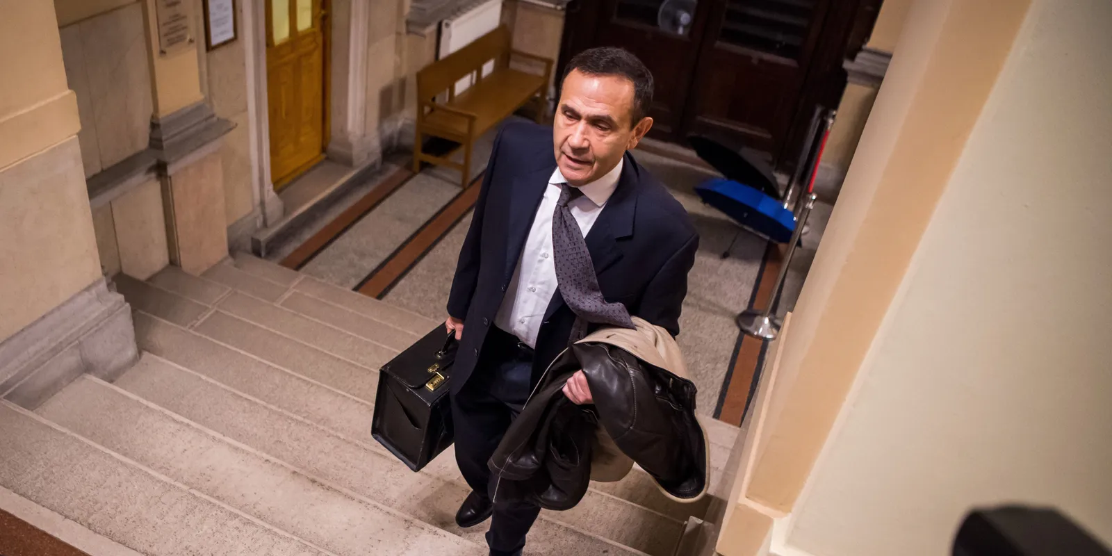 Eldőlt Gyárfás tamás sorsa