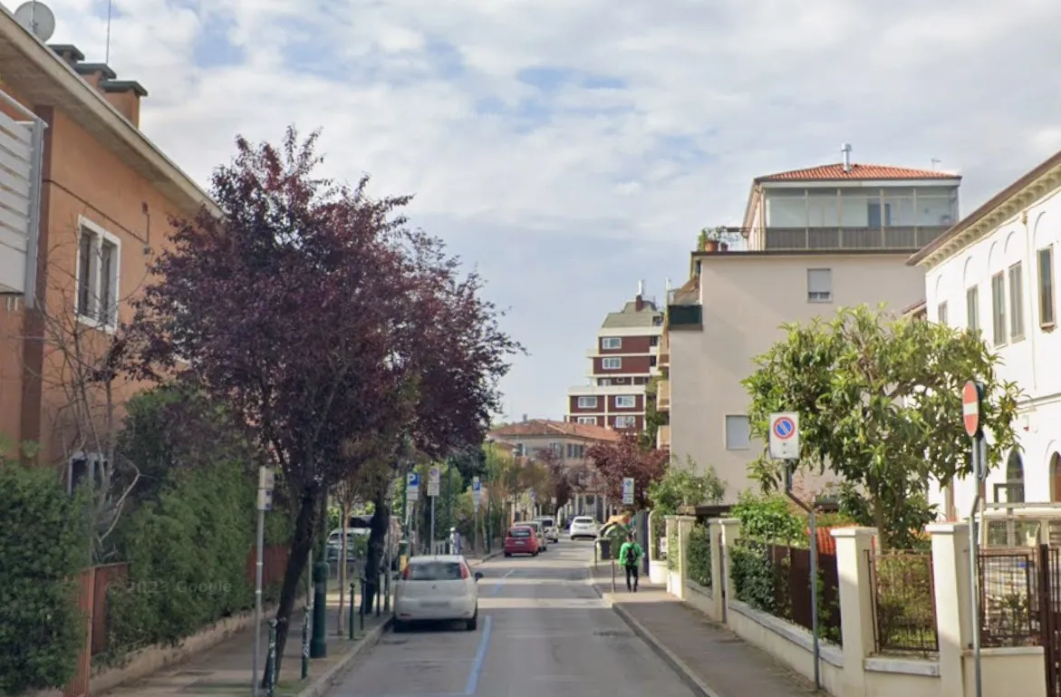 A mestrei utca, ahol az anyós él