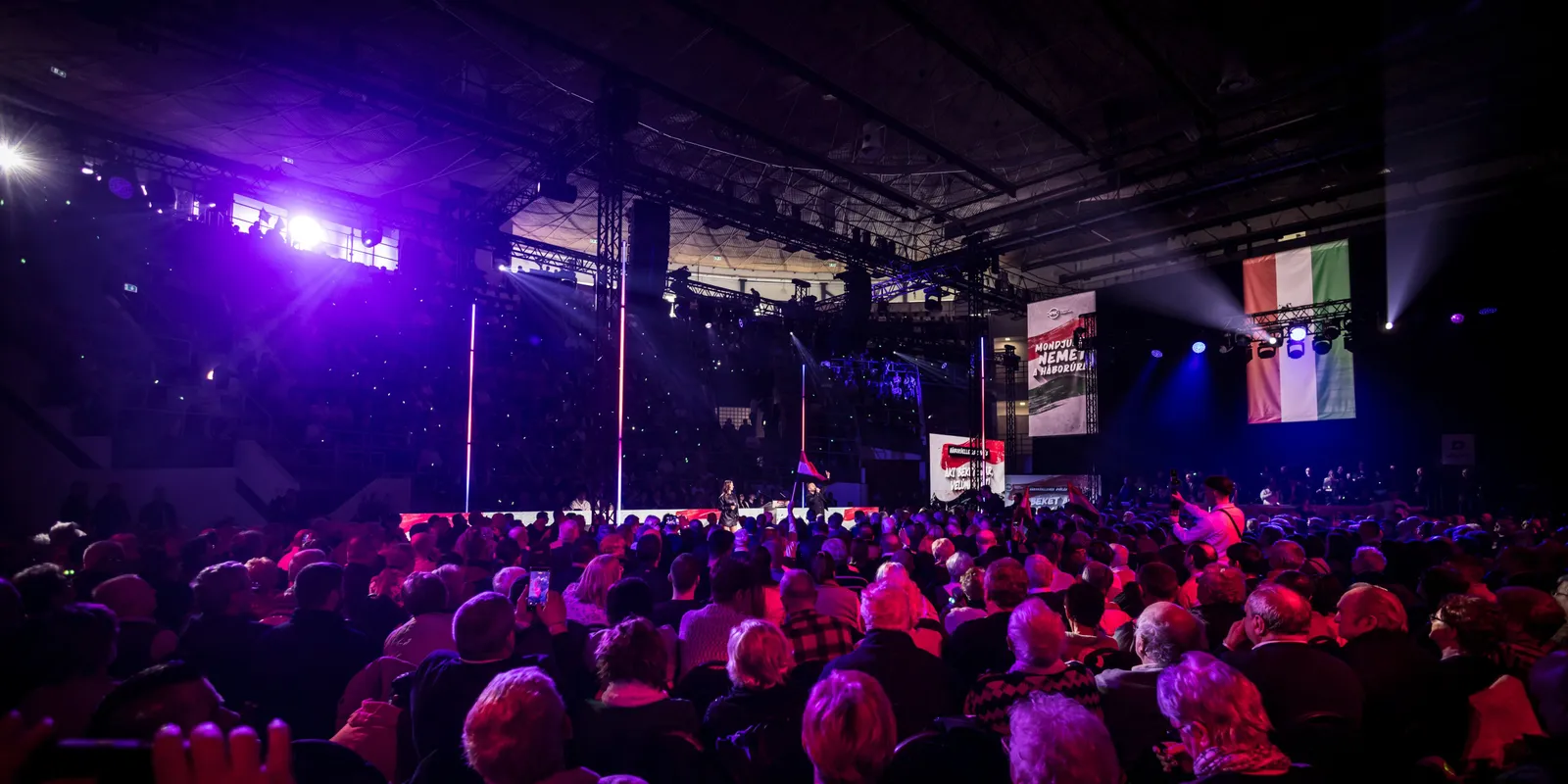 Lukács Nikolasz a Háborúellenes Gyűlésen